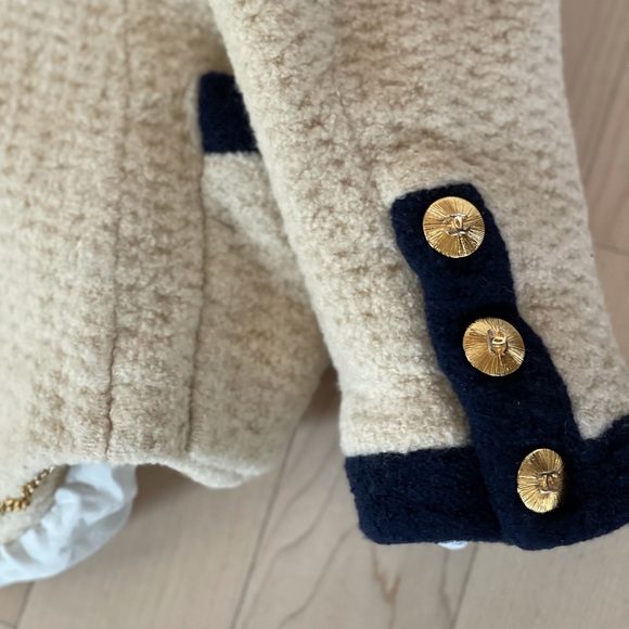 CHANEL VINTAGE JACKET 1990’s - Picture 10 of 11